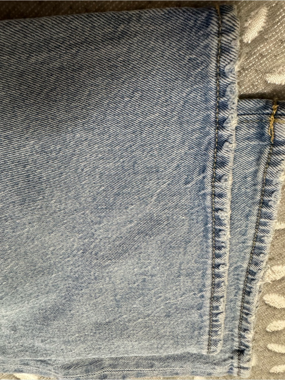 LOFT Women's Light Wash Blue Mid-Rise Jeans - Picture 4 of 4